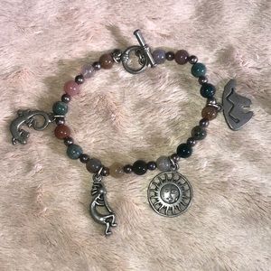 VTG🦎Native American southwestern charm bracelet